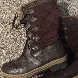 totes Women's Quilted Winter Boots - Dark Brown